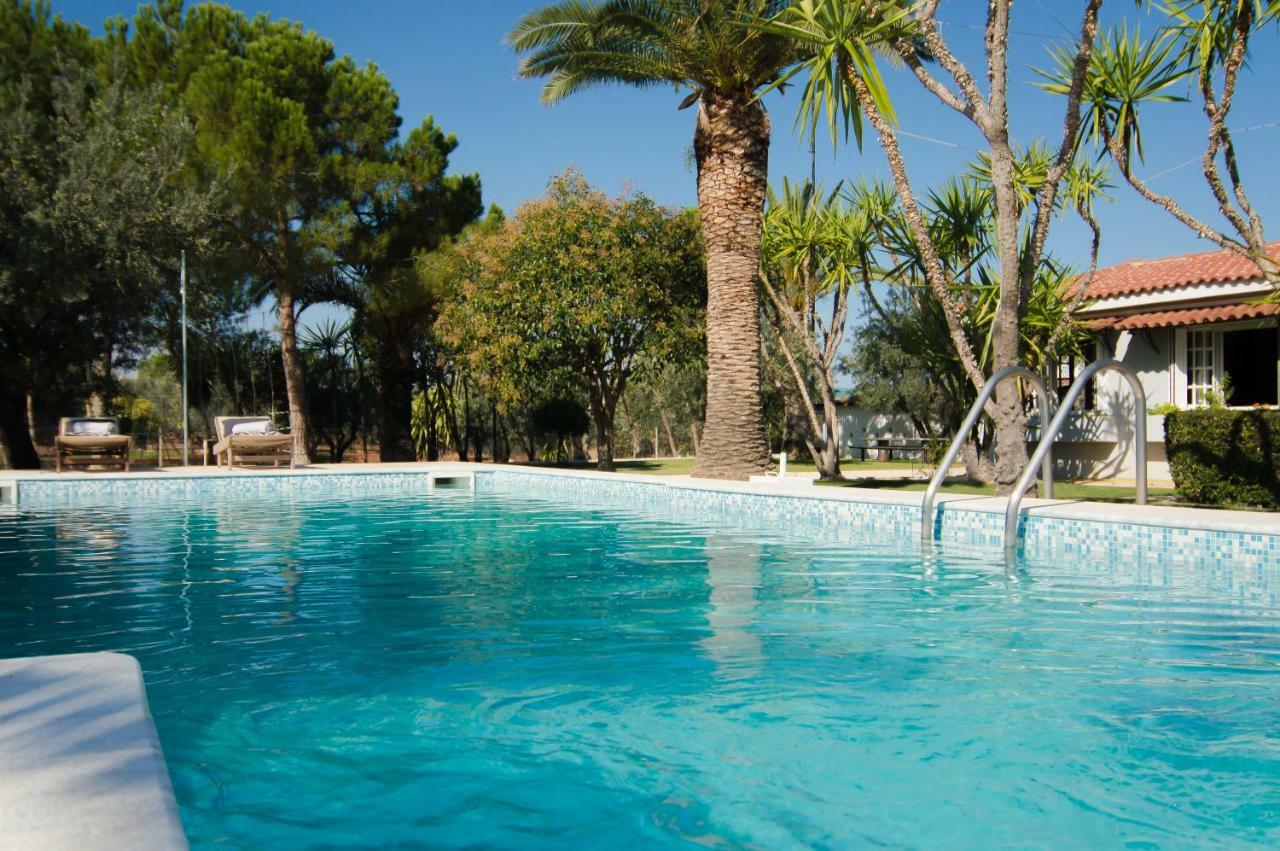 Country Villa Peloponnese With Tennis Court And Pool Zevgolateíon Dış mekan fotoğraf